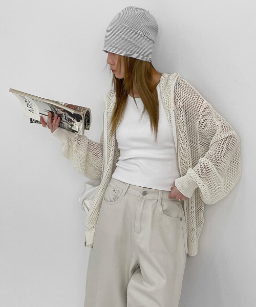 BLACKUP（ブラックアップ）の「[MADE] エルニンスカッシュニットフードジップアップ（パーカー・レディース・チャコール/アイボリー・FREE）」の18枚目の写真