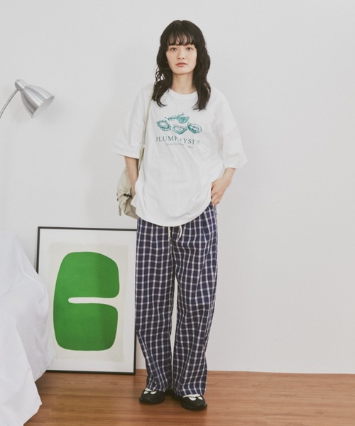 MERLOT（メルロー）の「オイスタープリントBIGT（Tシャツ/カットソー・レディース・ライトパープル/ホワイト・FREE）」の8枚目の写真