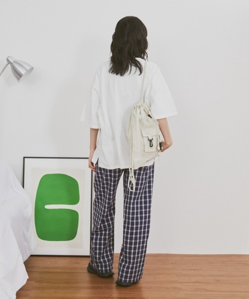 MERLOT（メルロー）の「オイスタープリントBIGT（Tシャツ/カットソー・レディース・ライトパープル/ホワイト・FREE）」の9枚目の写真