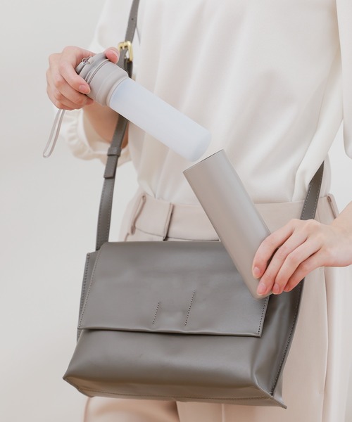 sankyo shokai（サンキョウショウカイ）の「氷のう 氷嚢 スティック型  魔法瓶ホルダー 冷却グッズ（アウトドアグッズ・レディース・ブルー/チャコールグレー/グレイッシュベージュ/アイボリー/モカ・FREE）」の5枚目の写真