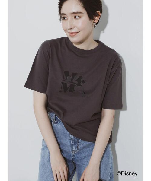 Te chichi（テチチ）の「【Disney】ミッキー/ワンカラー刺繍Tシャツ（Tシャツ/カットソー・レディース・チャコールグレー/オフホワイト/ベージュ・F）」の20枚目の写真