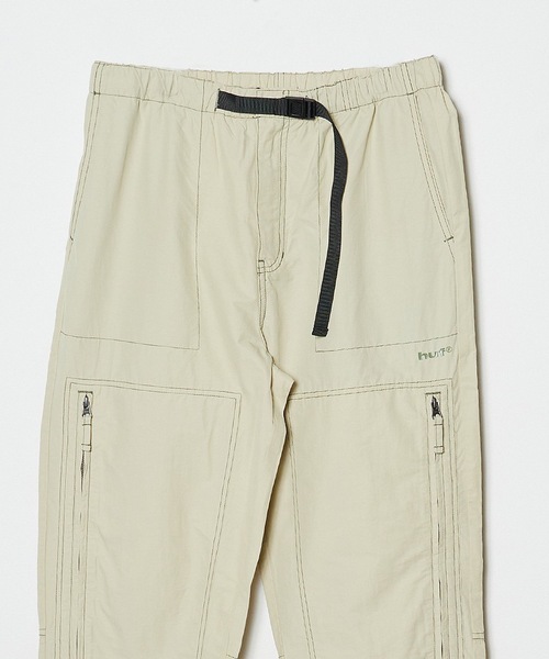 HUF(ハフ)の「HUF/ハフ LOMA TECH PANT テックパンツ(その他パンツ・メンズ・アイボリー/オリーブ・32/28)」の1枚目の写真