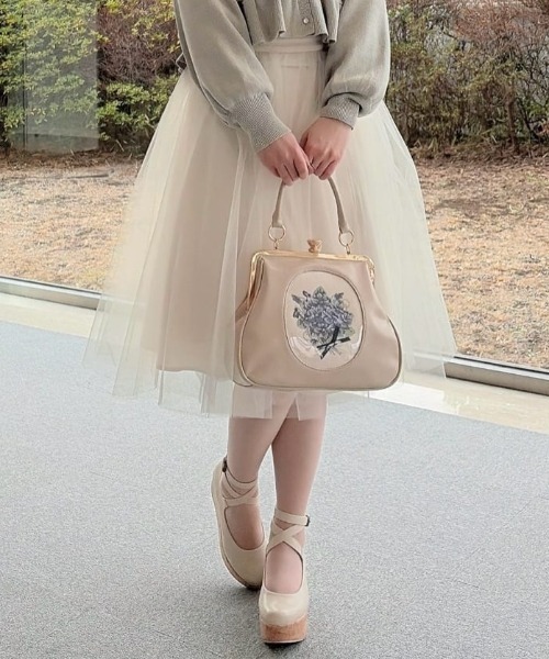 クロスストラップ厚底パンプス/fint フィント（パンプス）｜an another