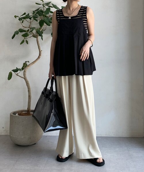 DouDou(ドゥドゥ)の「プリーツチュニックキャミ(シャツ/ブラウス・レディース・ブラック/ベージュ・FREE)」の3枚目の写真