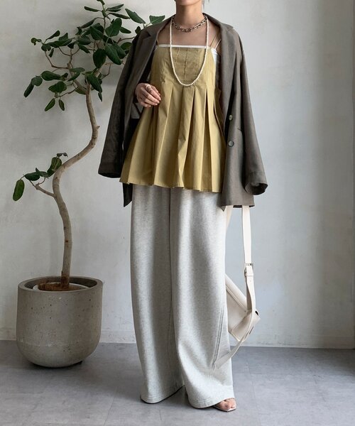 DouDou(ドゥドゥ)の「プリーツチュニックキャミ(シャツ/ブラウス・レディース・ブラック/ベージュ・FREE)」の16枚目の写真