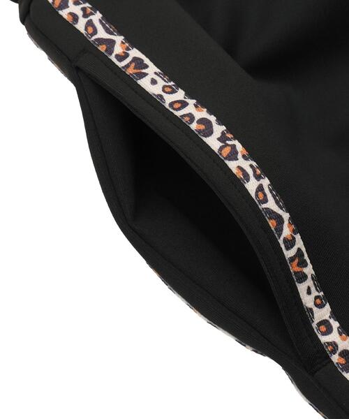 WEGO（ウィゴー）の「WEGO/スクールライントラックパンツ（スウェットパンツ・レディース・ネイビー/ブラック/ベージュ/ピンク/ワイン・FREE）」の14枚目の写真