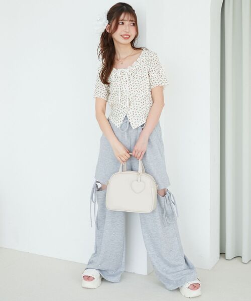 MAJESTIC LEGON（マジェスティックレゴン）の「フロントリボンレイヤード風トップス（Tシャツ/カットソー・レディース・ホワイト系その他2/ネイビー/レッド・MEDIUM）」の13枚目の写真