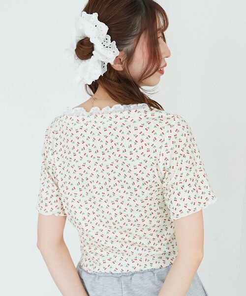 MAJESTIC LEGON（マジェスティックレゴン）の「フロントリボンレイヤード風トップス（Tシャツ/カットソー・レディース・ホワイト系その他2/ネイビー/レッド・MEDIUM）」の18枚目の写真