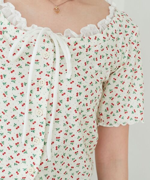 MAJESTIC LEGON（マジェスティックレゴン）の「フロントリボンレイヤード風トップス（Tシャツ/カットソー・レディース・ホワイト系その他2/ネイビー/レッド・MEDIUM）」の19枚目の写真