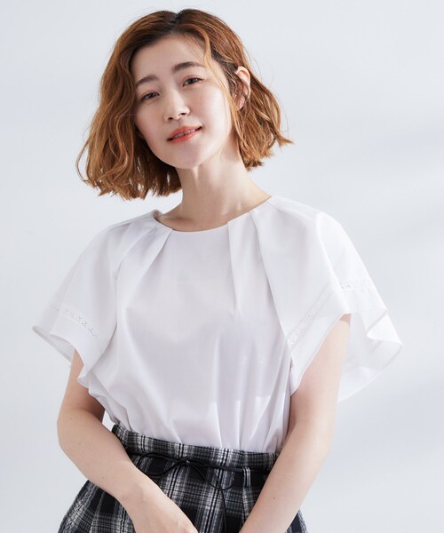 grove(グローブ)の「【サスティナブル原料】涼し気フレアスリーブブラウス(シャツ/ブラウス・レディース・ブラック/オフホワイト/ライトグリーン・01/02/03/04/05)」の4枚目の写真