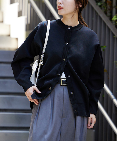 JOURNAL STANDARD(ジャーナルスタンダード)の「《WEB限定追加》ウォッシャブルバナナスリーブカーディガン(カーディガン/ボレロ・レディース・ブラック/チャコールグレー/ブラウン・FREE)」の5枚目の写真