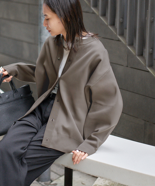 JOURNAL STANDARD(ジャーナルスタンダード)の「《WEB限定追加》ウォッシャブルバナナスリーブカーディガン(カーディガン/ボレロ・レディース・ブラック/チャコールグレー/ブラウン・FREE)」の15枚目の写真