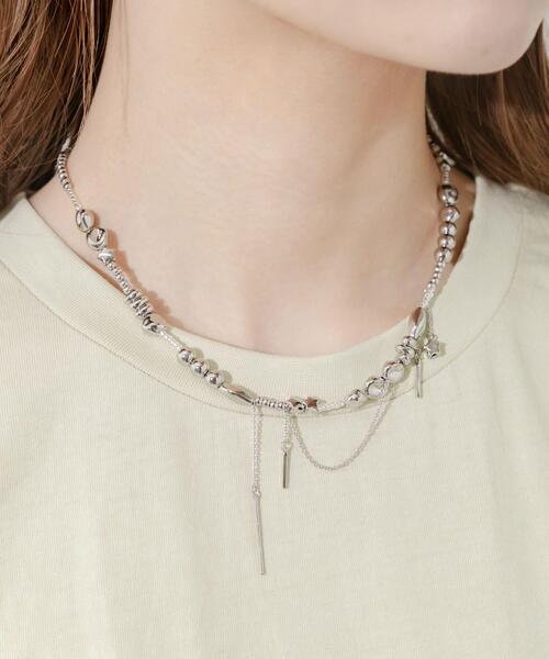 SMELLY(スメリー)の「モチーフチャームマンテルネックレス(ネックレス・レディース・シルバー系その他・-)」の1枚目の写真