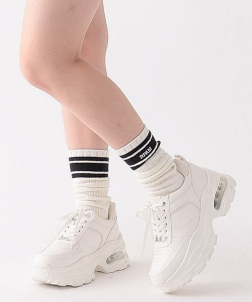 repipi armario(レピピ アルマリオ)の「クリアソールダッドスニーカー(スニーカー・キッズ・ブラック/グレー/ホワイト・LARGE/MEDIUM/SMALL)」の1枚目の写真