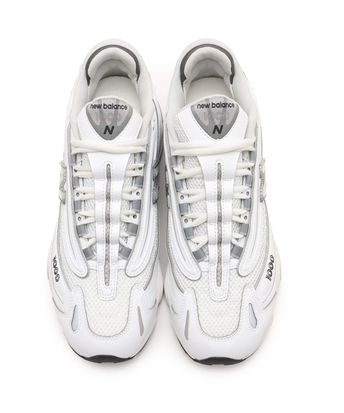 NEW BALANCE(ニューバランス)の「New Balance M1000D / ニューバランス M1000D(スニーカー・メンズ・ホワイト・28.5cm/28.0cm/27.5cm/27.0cm/26.5cm/26.0cm/25.5cm/24.5cm/29.0cm/24.0cm/23.5cm/23.0cm/25.0cm)」の2枚目の写真