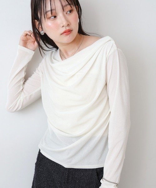 Bab(バブ)の「シアーベロアドレーププルオーバー(Tシャツ/カットソー・レディース・ブラック/グレー/ブラウン/オフホワイト・M)」の2枚目の写真