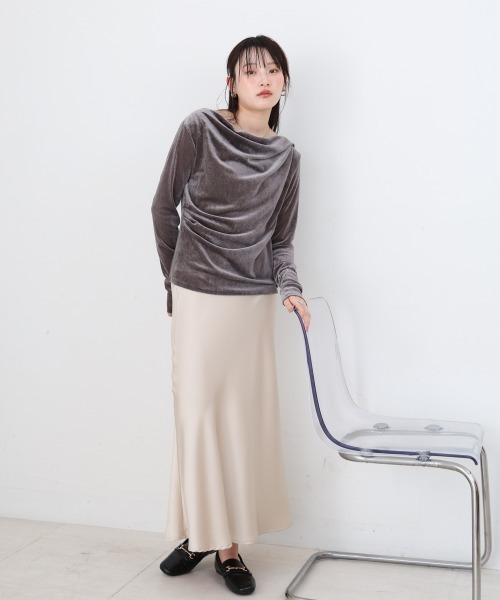 Bab(バブ)の「シアーベロアドレーププルオーバー(Tシャツ/カットソー・レディース・ブラック/グレー/ブラウン/オフホワイト・M)」の20枚目の写真
