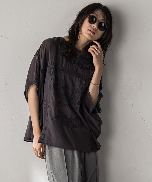 MAYSON GREY(メイソングレイ)の「ボタニカル刺繍ドルマンブラウス≪手洗い可能≫(シャツ/ブラウス・レディース・ホワイト/チャコールグレー/ブラック・M)」の16枚目の写真
