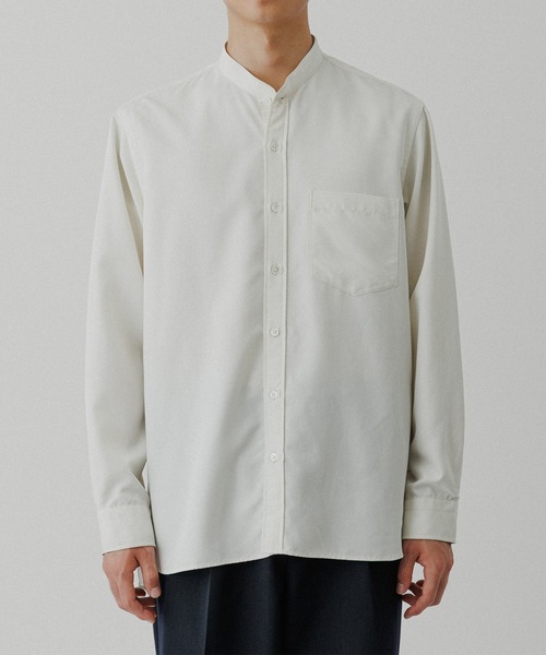 ADAM ET ROPE'(アダムエロペ)の「スエードタッチ レーヨン バンドカラーシャツ(シャツ/ブラウス・メンズ・ブラック/ダークブラウン/グリーン系その他2/キナリ・L/M)」の5枚目の写真