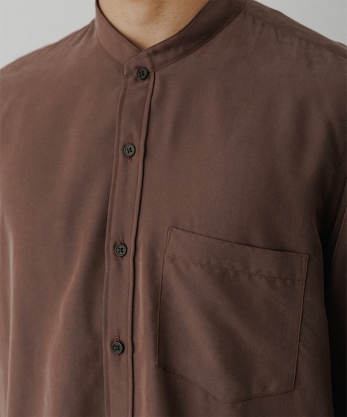 ADAM ET ROPE'(アダムエロペ)の「スエードタッチ レーヨン バンドカラーシャツ(シャツ/ブラウス・メンズ・ブラック/ダークブラウン/グリーン系その他2/キナリ・L/M)」の17枚目の写真