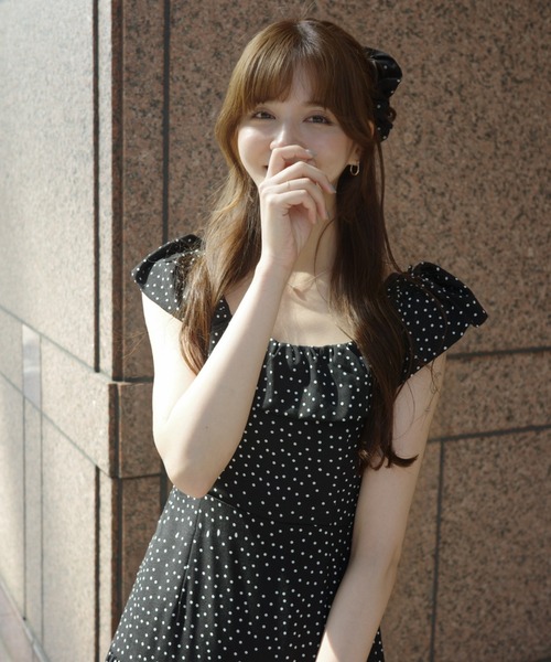 idem(イデム)の「dot × dot many frill onepiece / フリルドットワンピース(ワンピース・レディース・アイボリー/ブラック・FREE)」の6枚目の写真