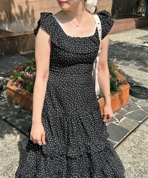 idem(イデム)の「dot × dot many frill onepiece / フリルドットワンピース(ワンピース・レディース・アイボリー/ブラック・FREE)」の10枚目の写真