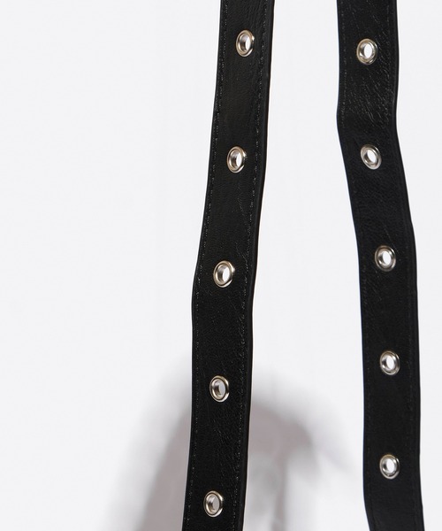 Chick（チック）の「Metal  studs Gather Shoulder Bag / メタルスタッズギャザーショルダーバッグ（ショルダーバッグ・レディース・ホワイト/ブラック・FREE）」の10枚目の写真