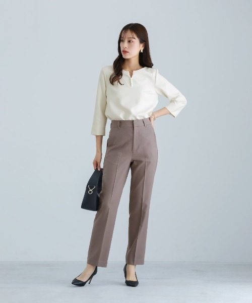 WHITE JOOLA（ホワイトジョーラ）の「【洗える・ストレッチ】ウォッシャブルツイルストレッチ・フルレングスストレートパンツ（テーラードジャケット・レディース・ネイビー/チャコールグレー/モカ・S/M/L）」の8枚目の写真