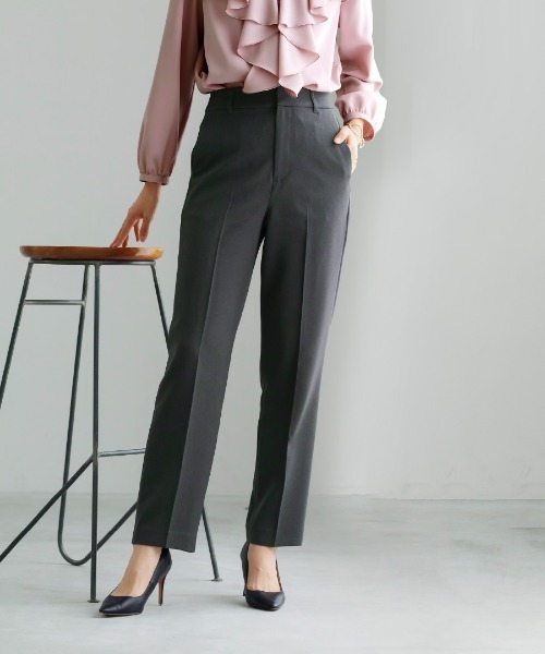 WHITE JOOLA（ホワイトジョーラ）の「【洗える・ストレッチ】ウォッシャブルツイルストレッチ・フルレングスストレートパンツ（テーラードジャケット・レディース・ネイビー/チャコールグレー/モカ・S/M/L）」の13枚目の写真