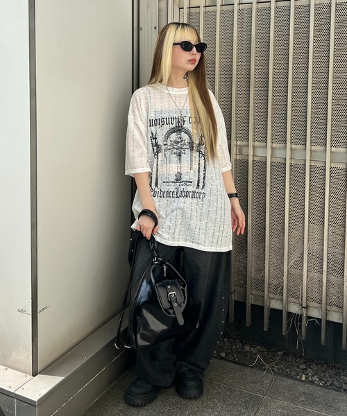 Figments(フィグメンツ)の「ロゴニットT(その他トップス・レディース・ホワイト/ブラック・FREE)」の18枚目の写真