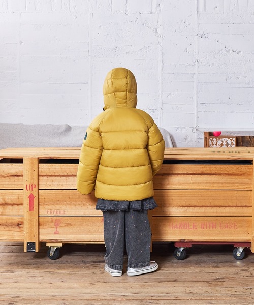 MARKEY'S(マーキーズ)の「アトラスマウンテンジャケット(ダウンジャケット/コート・キッズ・オレンジ/ブラック/ライトブルー/レッド/グリーン/ベージュ・100/90/80/95/110/150/140/130/120)」の17枚目の写真