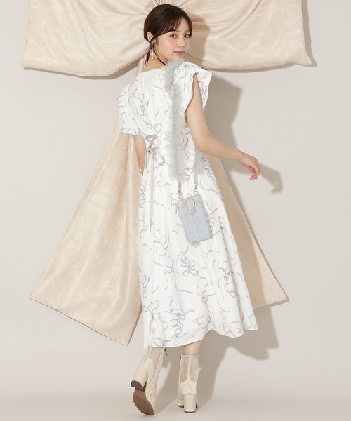 WILLSELECTION(ウィルセレクション)の「リボンプリントバブルスリーブフレアワンピース(ワンピース・レディース・ピンク/ブラック/オフホワイト・FREE)」の6枚目の写真