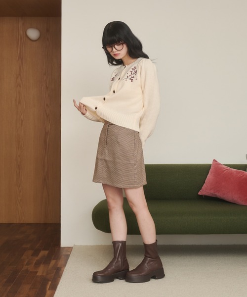 REMOON（リムーン）の「刺繍ニットカーディガン（カーディガン/ボレロ・レディース・グレー/アイボリー・FREE）」の19枚目の写真