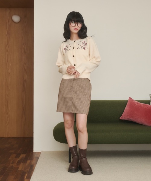 REMOON（リムーン）の「刺繍ニットカーディガン（カーディガン/ボレロ・レディース・グレー/アイボリー・FREE）」の20枚目の写真