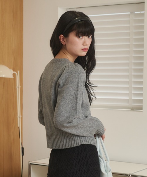 REMOON（リムーン）の「刺繍ニットカーディガン（カーディガン/ボレロ・レディース・グレー/アイボリー・FREE）」の16枚目の写真