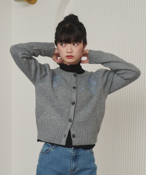 REMOON（リムーン）の「刺繍ニットカーディガン（カーディガン/ボレロ・レディース・グレー/アイボリー・FREE）」の12枚目の写真