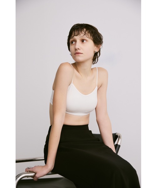 un/neu（アンノイ）の「バイカラーストラップカップ付きインナー（キャミソール・レディース・ブラック/ホワイト/ブラウン/グレー・FREE）」の19枚目の写真