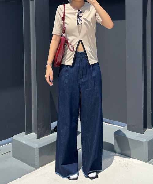 ISOOK（アイスー）の「ウエストカットオフデニムパンツ / ストレート デザインデニム ハイウエスト ジーパン ジーンズ ブラック ブルー 黒 青 ZOZOTOWN限定（デニムパンツ・レディース・インディゴブルー/ブラック・マルチサイズ）」の8枚目の写真