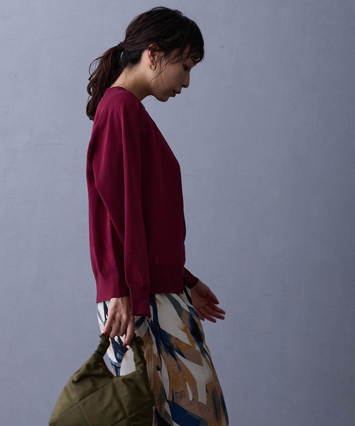 NICOLE white(ニコルホワイト)の「レイヤードニットプルオーバー(ニット/セーター・レディース・ネイビー/グレー/ブラウン/ボルドー・FREE)」の11枚目の写真