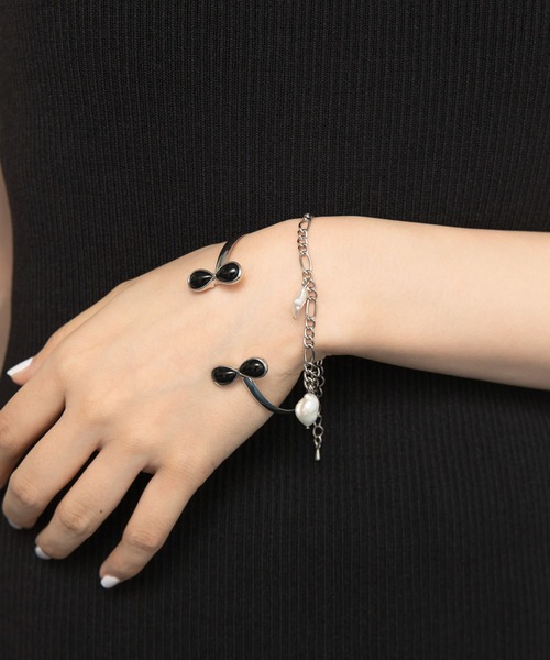 KBF(ケイビーエフ)の「バングルコンビブレスレット(ブレスレット・レディース・シルバー・ONE)」の3枚目の写真