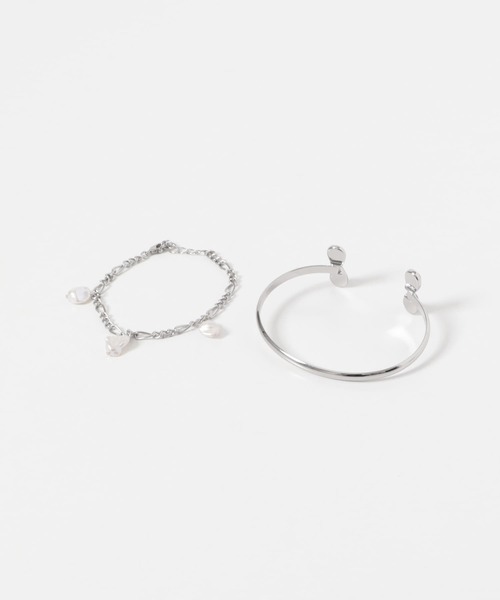 KBF(ケイビーエフ)の「バングルコンビブレスレット(ブレスレット・レディース・シルバー・ONE)」の8枚目の写真