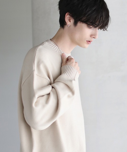 ETELIO(エテリオ)の「【マシンウォッシャブル】リラックスフィットシルキータッチもちもちニット(ニット/セーター・メンズ・アイボリー/チャコール/ブラウン/ブルー/ワイン/ブラック・L/XL/M/S)」の9枚目の写真