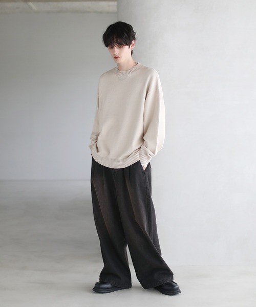 ETELIO(エテリオ)の「【マシンウォッシャブル】リラックスフィットシルキータッチもちもちニット(ニット/セーター・メンズ・アイボリー/チャコール/ブラウン/ブルー/ワイン/ブラック・L/XL/M/S)」の12枚目の写真