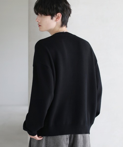 ETELIO(エテリオ)の「【マシンウォッシャブル】リラックスフィットシルキータッチもちもちニット(ニット/セーター・メンズ・アイボリー/チャコール/ブラウン/ブルー/ワイン/ブラック・L/XL/M/S)」の19枚目の写真