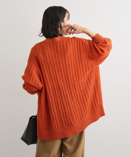 Green　Parks（グリーンパークス）の「シアーニットVネックカーディガン（カーディガン/ボレロ・レディース・オフホワイト/グレー/グリーン/オレンジ・FREE）」の14枚目の写真