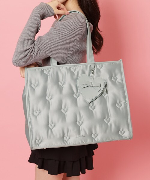 Ober Tashe(オーバータッシェ)の「【新生活・新学期】ハートモチーフトートバッグ(トートバッグ・レディース・グレー/ブラック/ピンク系・FREE)」の3枚目の写真