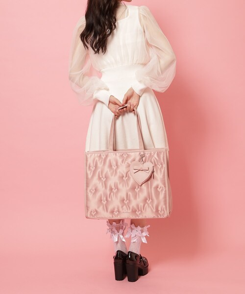 Ober Tashe(オーバータッシェ)の「【新生活・新学期】ハートモチーフトートバッグ(トートバッグ・レディース・グレー/ブラック/ピンク系・FREE)」の5枚目の写真