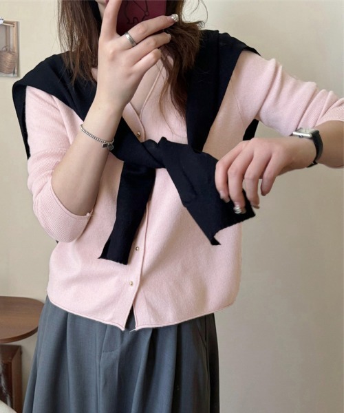 Miniministore(ミニミニストア)の「Vネック ニットカーディガン韓国風ニット(ニット/セーター・レディース・ブラック/アイボリー/ホワイト/ピンク/ミント・FREE)」の5枚目の写真