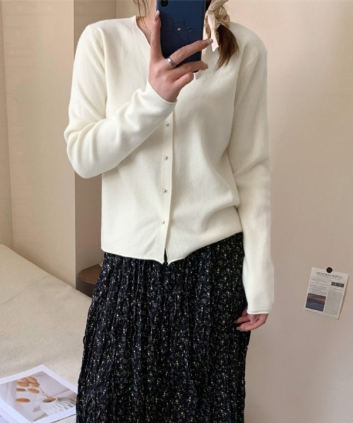 Miniministore(ミニミニストア)の「Vネック ニットカーディガン韓国風ニット(ニット/セーター・レディース・ブラック/アイボリー/ホワイト/ピンク/ミント・FREE)」の20枚目の写真