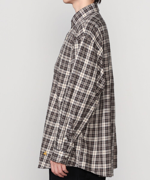 BROOKS BROTHERS（ブルックスブラザーズ）の「Brooks Brothers |〈別注〉コットンフランネル ポロカラーボタンダウンシャツ BEIGE MEN（シャツ/ブラウス・メンズ・ベージュ系その他・L/XL/M）」の10枚目の写真